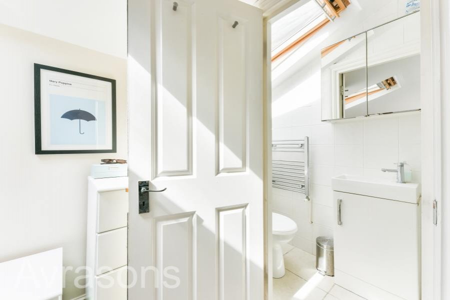 Images for HANDFORTH ROAD, OVAL