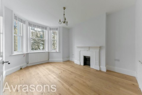 View Full Details for MOWLL STREET, OVAL