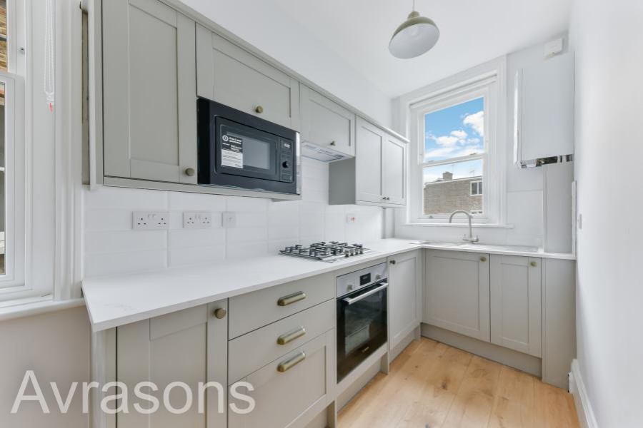 Images for MOWLL STREET, OVAL