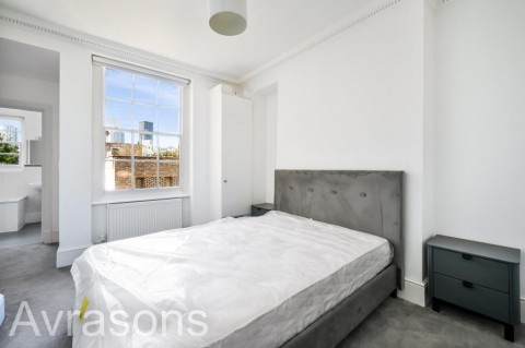 View Full Details for CLAPHAM ROAD, OVAL