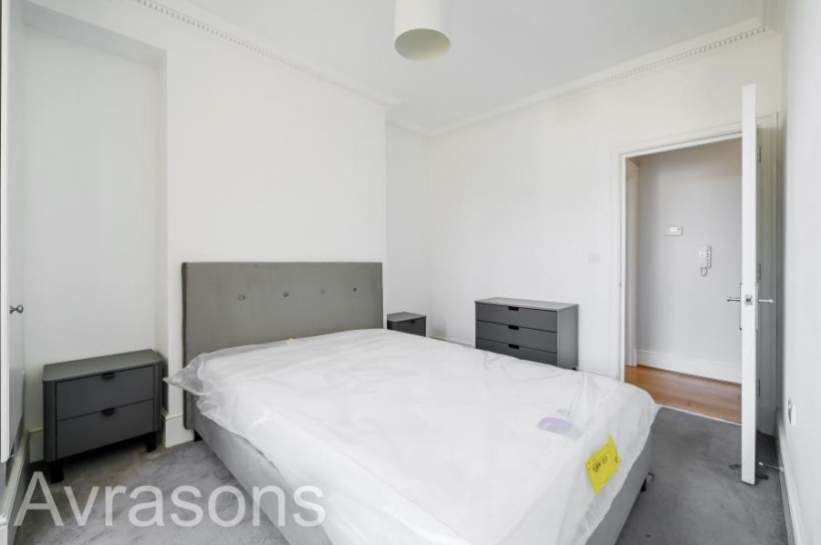 Images for CLAPHAM ROAD, OVAL