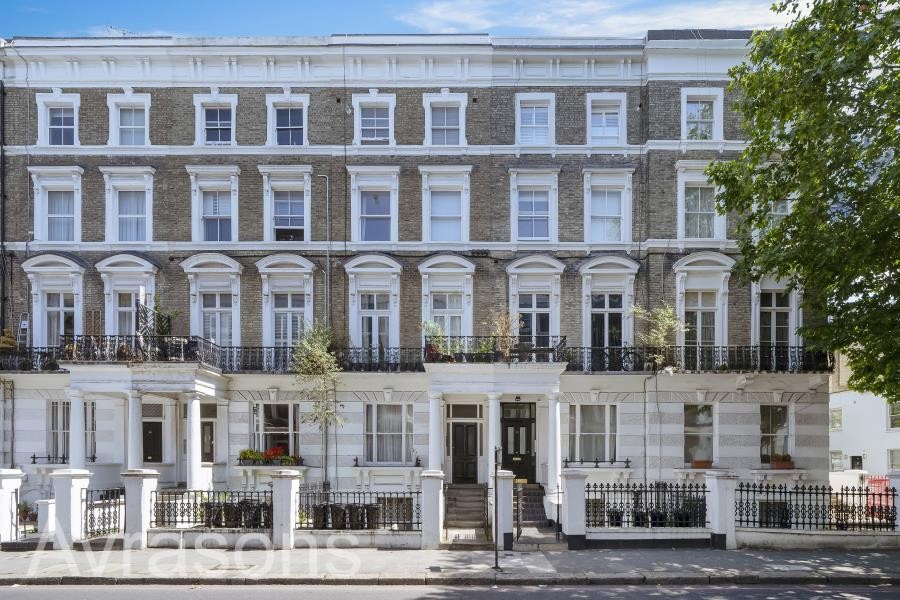 Images for FINBOROUGH ROAD, CHELSEA