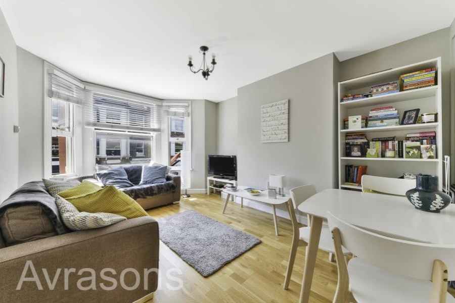Images for HANDFORTH ROAD, OVAL