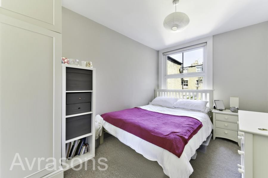Images for HANDFORTH ROAD, OVAL