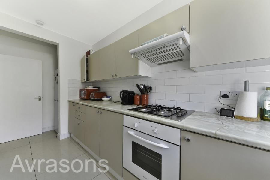 Images for HANDFORTH ROAD, OVAL